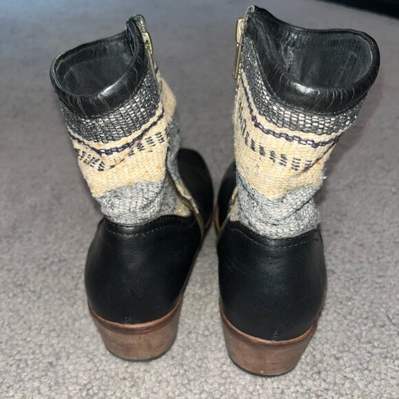 H by HUDSON HANDMADE BLACK LEATHER & NAVJO WOOL DESIGN UPPER ANKLE BOOTS EU 39 - Picture 6 of 15